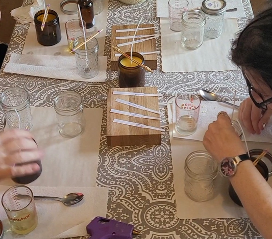 Aromas of Autumn Candle Workshop @Star Works Taproom 🍂